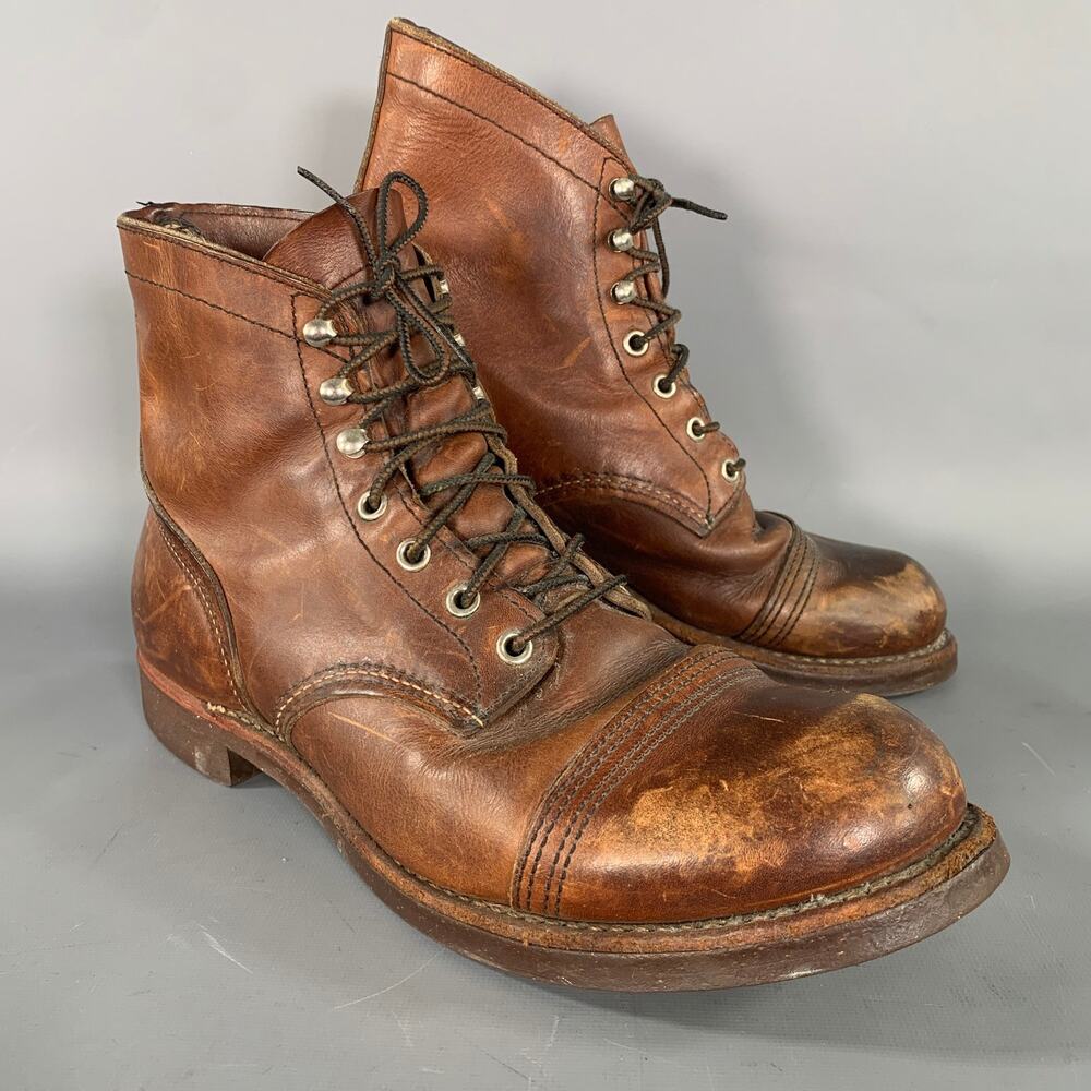 RED WING Size 9.5 Brown Distressed Leather Worker Boots